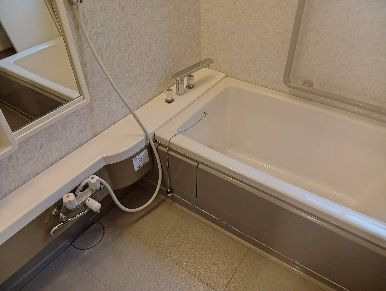 目黒区中目黒　中古戸建の浴室|令和8年3月6日撮影