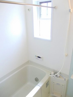 【浴室】 | レジェンド本多 | 落ち着いた空間のお風呂です