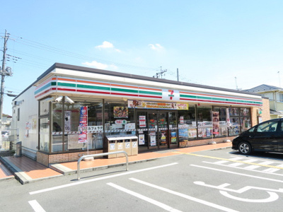 セブンイレブン加須花崎北店まで750ｍ