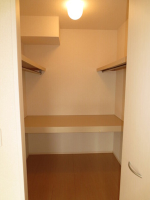 【収納】 | セジュール参番館 | 102 ウォークインクローゼット
