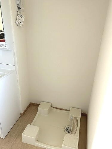プランドール元町のその他|洗濯機置き場
