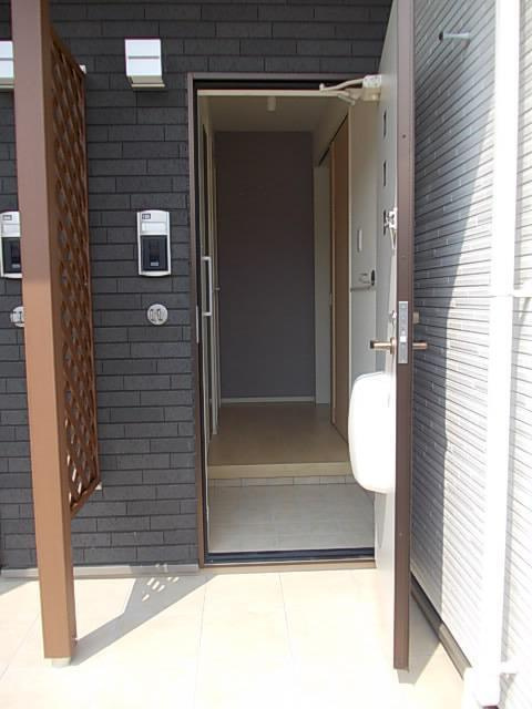 フローレスのその他