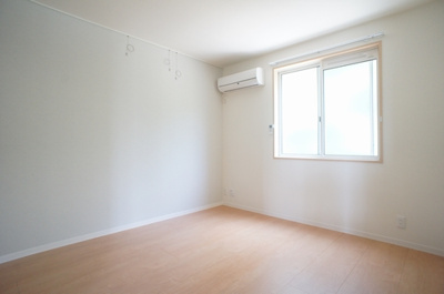 【洋室】 | シャーメゾン八幡 | 6.2帖洋室