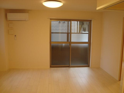 【居間・リビング】 | サンベルグ千年 | リビング