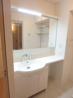 洗髪洗面化粧台