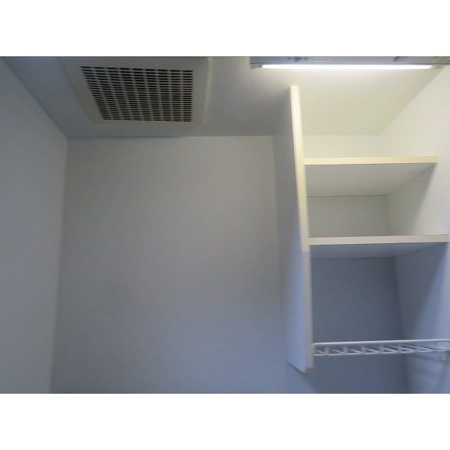 柳橋ビルの収納|キッチン上収納
