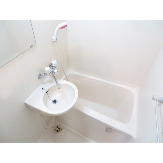 アムス東池袋の浴室