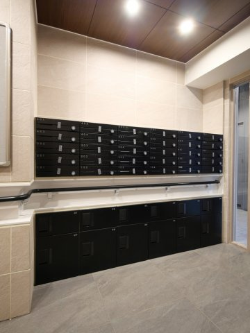 中野新井薬師レジデンスの外観