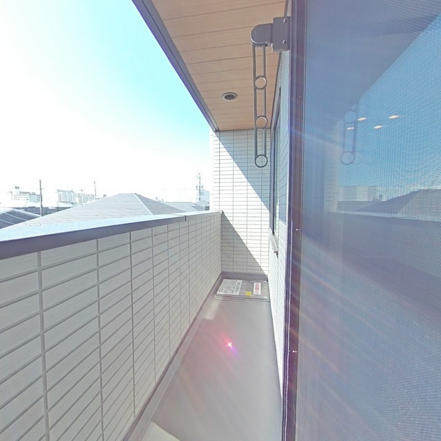 セレスティア本荘中ノ町　B棟のバルコニー