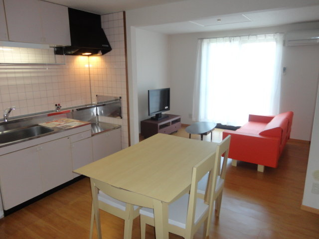 サンクレストの居間・リビング