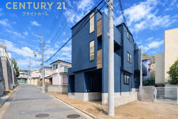 横浜市戸塚区戸塚町の新築一戸建