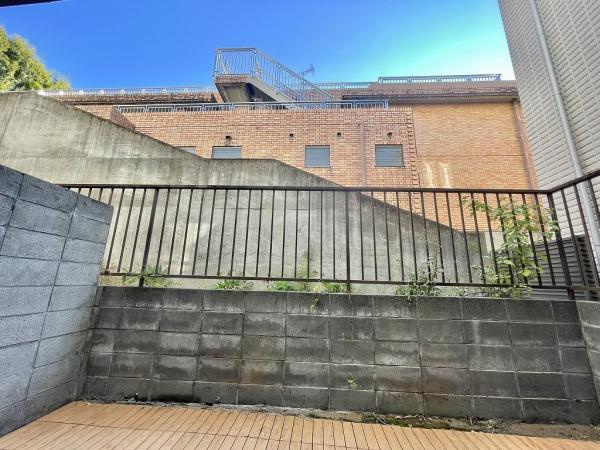 パークイースト駒沢の展望|物件から駒沢公園入口まで30Mです