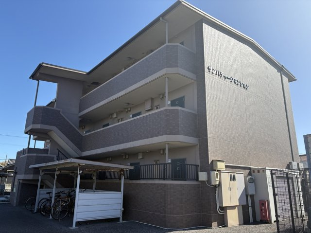 サンパティークマンションの外観