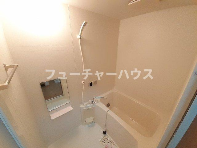 フローラル備前掘の浴室|コンパクトで使いやすいお風呂です