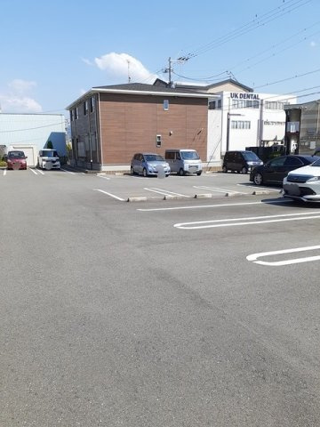 ベル　リアン　Ａの駐車場