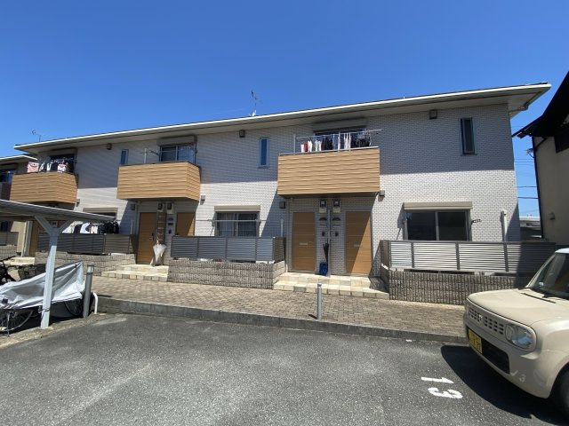 マノワール堂本IIの外観