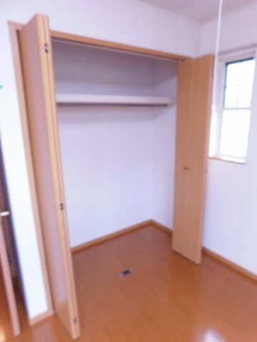 リジェール　プラースＢの収納