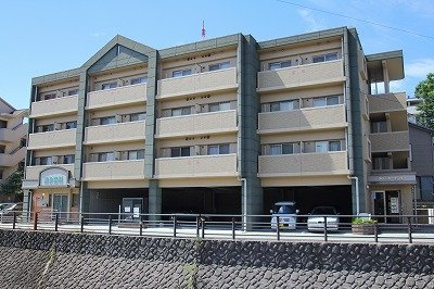 リバ－ガ－デンＦ