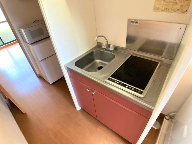 レオパレスＨｉＲｏのキッチン|設備・仕様は号室により異なる為、現況を優先致します。