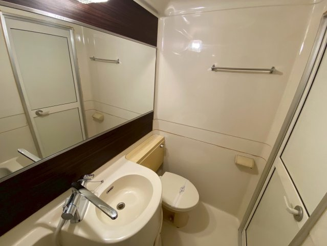 舞ハウスのトイレ|ゆったりとした空間のトイレです