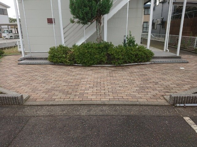 レオパレスアルシオネのその他