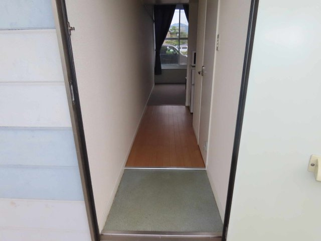 レオパレスアルシオネの玄関|玄関です