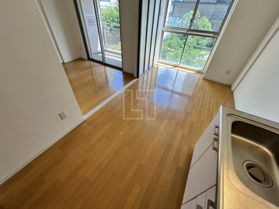 【居間・リビング】 | アリス・マナーガーデン谷町 | アリス・マナーガーデン谷町　ダイニングスペース