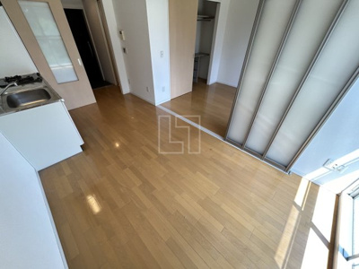 【居間・リビング】 | アリス・マナーガーデン谷町 | アリス・マナーガーデン谷町　ダイニングスペース