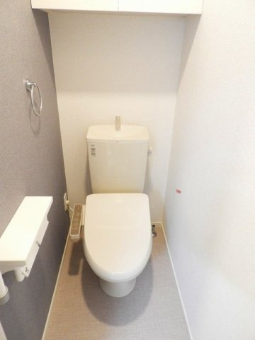 二番館のトイレ|シンプルで使いやすいトイレです