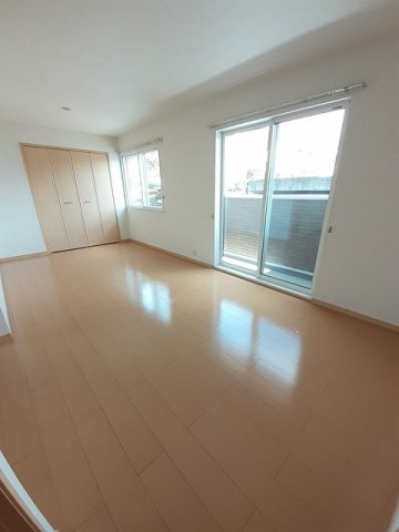 ラブリーヒルズの居間・リビング|使いやすい居間です