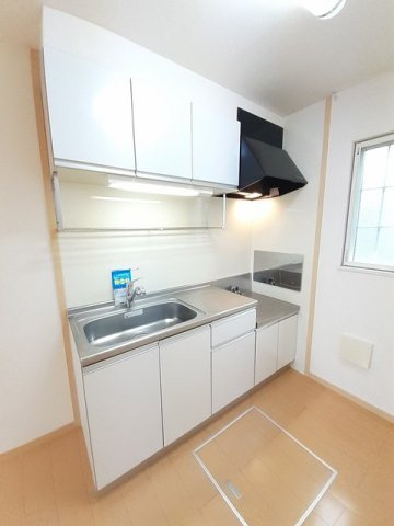 ラブリーヒルズのキッチン|きれいなキッチンです