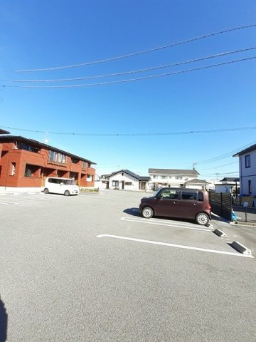 Ｌａ　ｆｒａｉｓｅ　１の駐車場|駐車場完備です