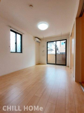 Ｒａｉｎｂｏｗ　Ｓｋｙ　ｚの居間・リビング|当社、チルホームのHPもご覧ください(^^)/物件情報多数♪