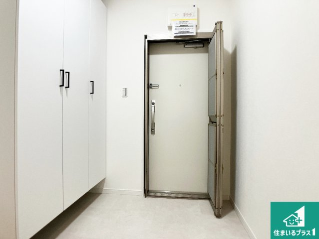 ハイレジデンス朝霧の玄関|シューズボックスにはたくさんの靴が収納できるので玄関周りはいつもスッキリ！ご家族が増えても安心！