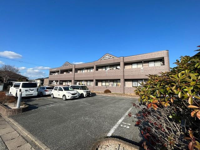 ＣＥＬＥＢＲＩＴＹ（セレブリティ）