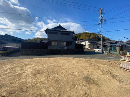 知多市日長字山之腰　売り土地の外観