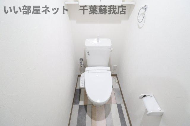 ファーストレジデンスおゆみ野のトイレ|落ち着いた色調のトイレです