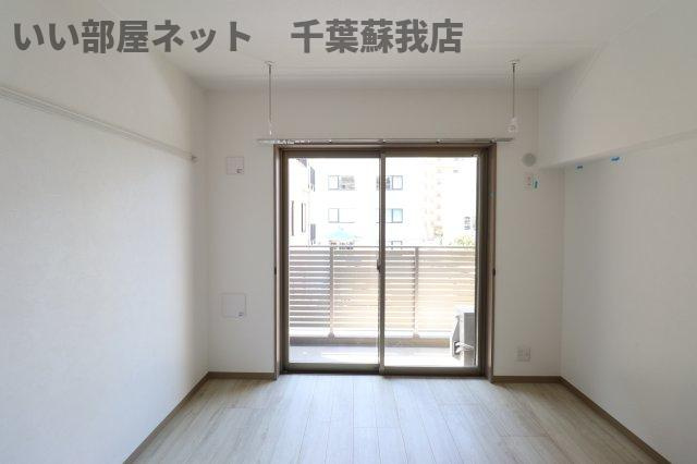 ファーストレジデンスおゆみ野の洋室|ゆったりした洋室です
