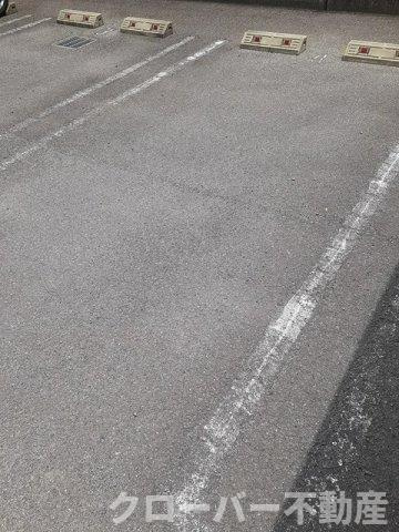 ヴィオラ・パラッツオの駐車場