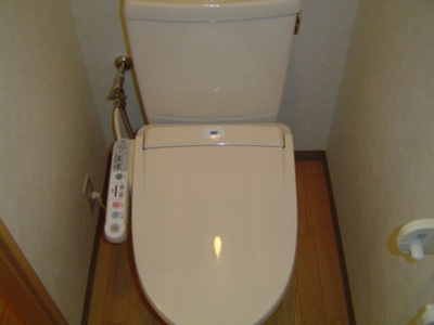 【トイレ】 | エルフガーデン | シャワー付トイレ