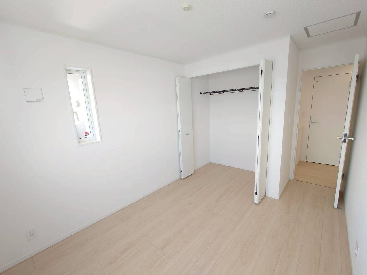 ♥♥うるま市与那城屋慶名第6-3号棟（全4棟）の居間・リビング|使いやすい居間です