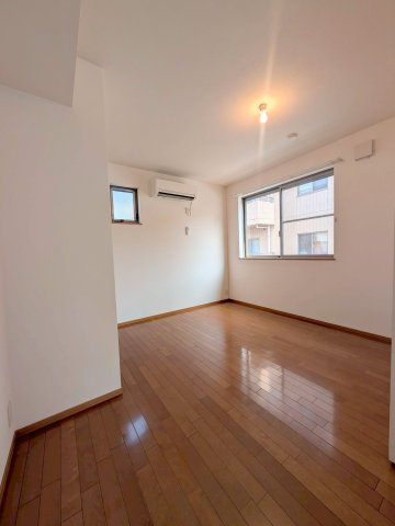 ラシュレ三鷹の寝室