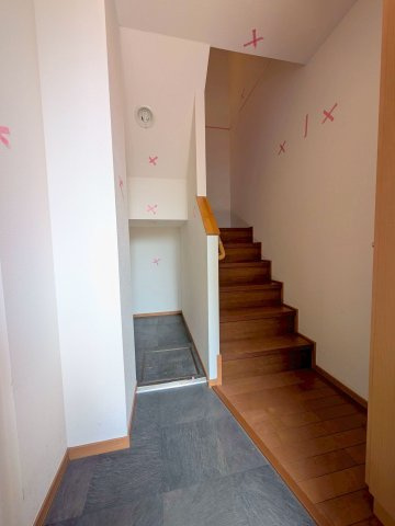 ラシュレ三鷹の玄関