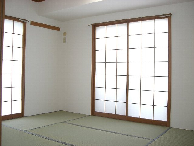 朝日パリオ戸田中町弐番館の和室