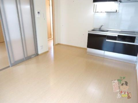 レジデンス石井の居間・リビング|リビング