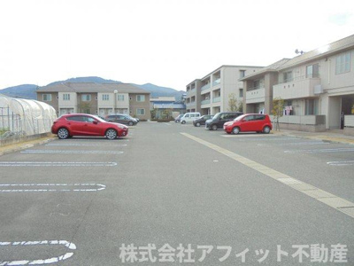 【駐車場】 | グランマスト多治米　B棟
