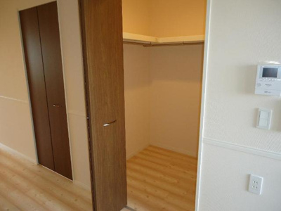 【収納】 | コーラルヴィラ松島Ｃ | ウォークインクローゼット