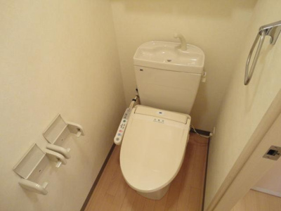 【トイレ】 | グランチェスタ．冬野 | シャワー付トイレ