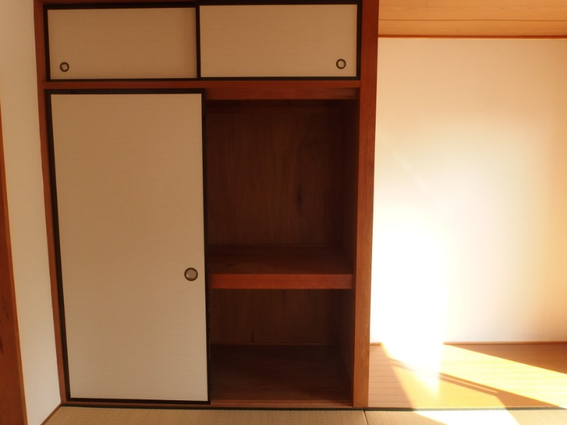 エクセレントハイツＡの収納