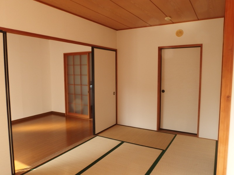 エクセレントハイツＡの和室